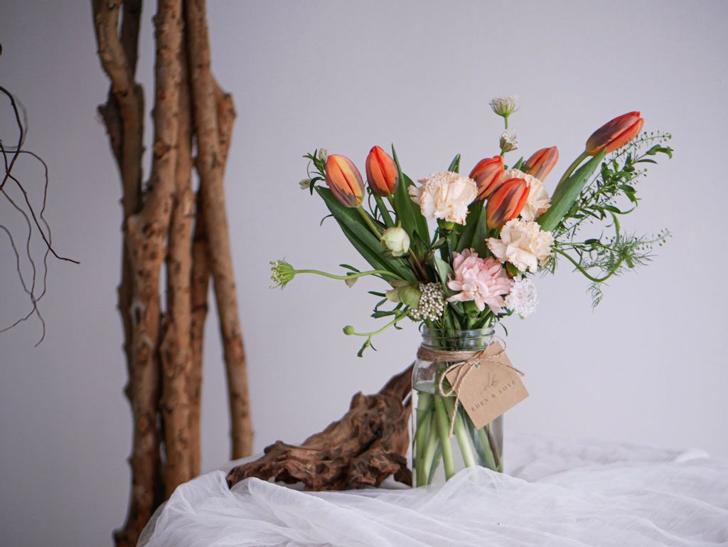 Tulips Mix in Jar