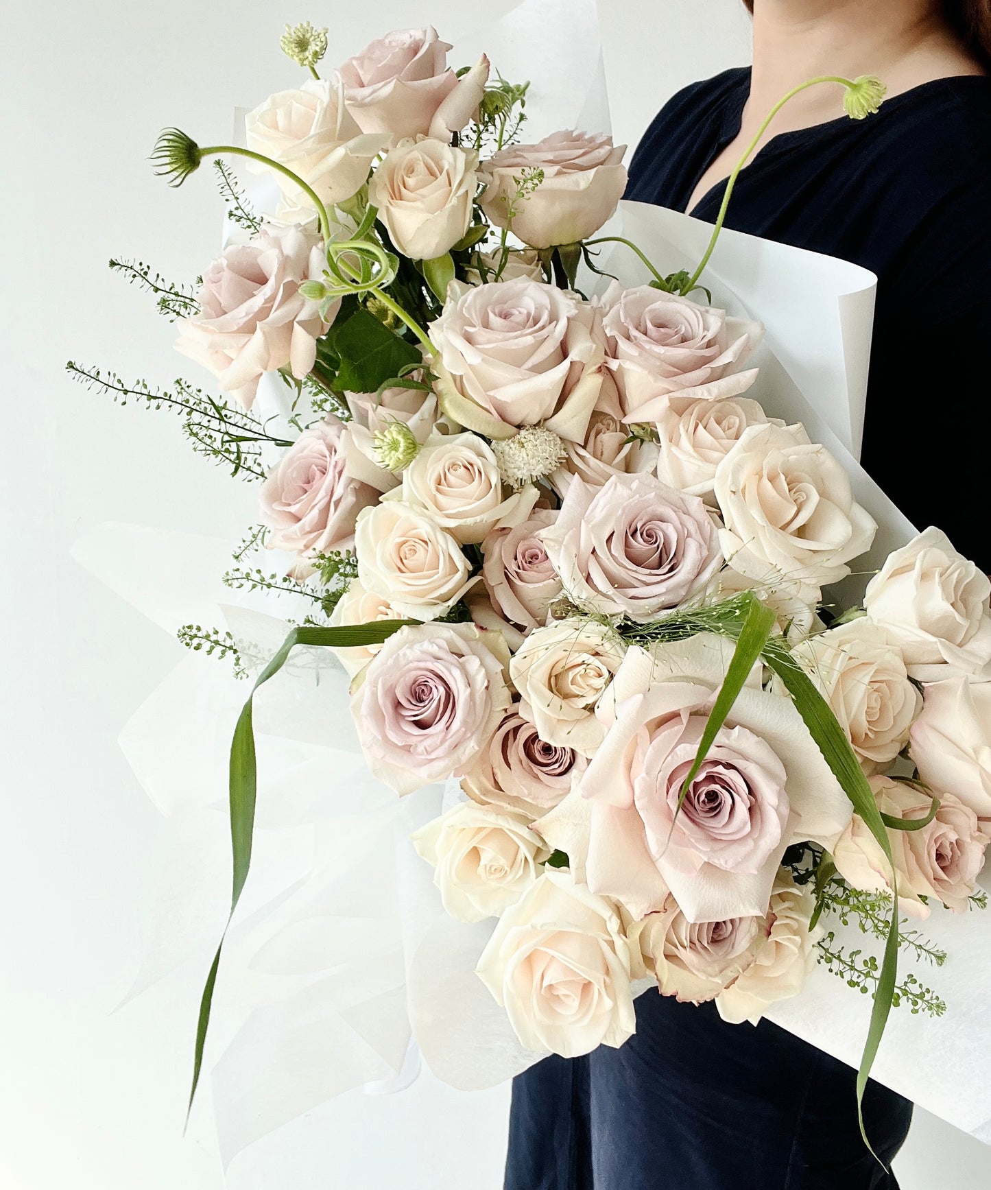 Cream & Quicksand rose mix