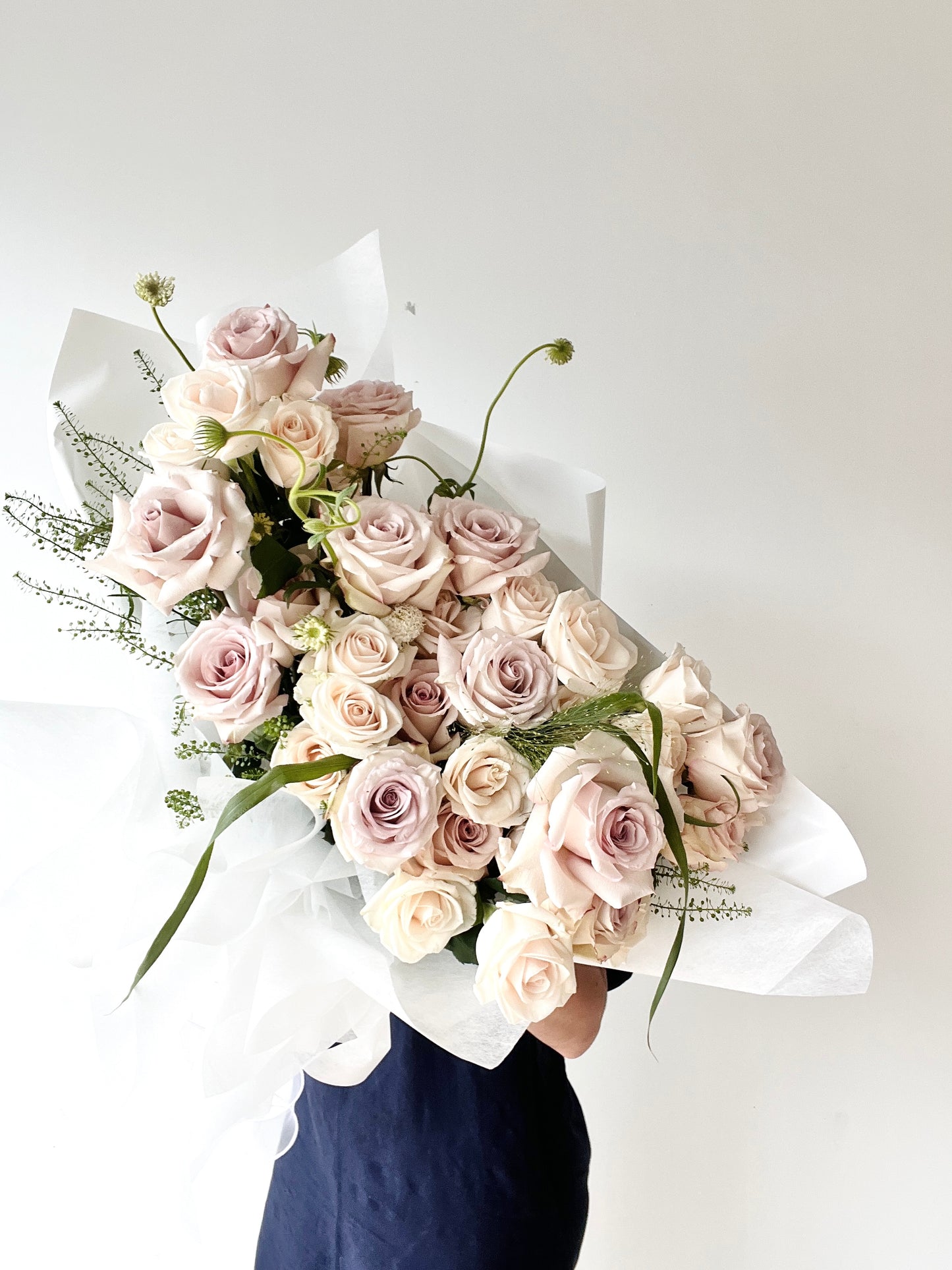 Cream & Quicksand rose mix