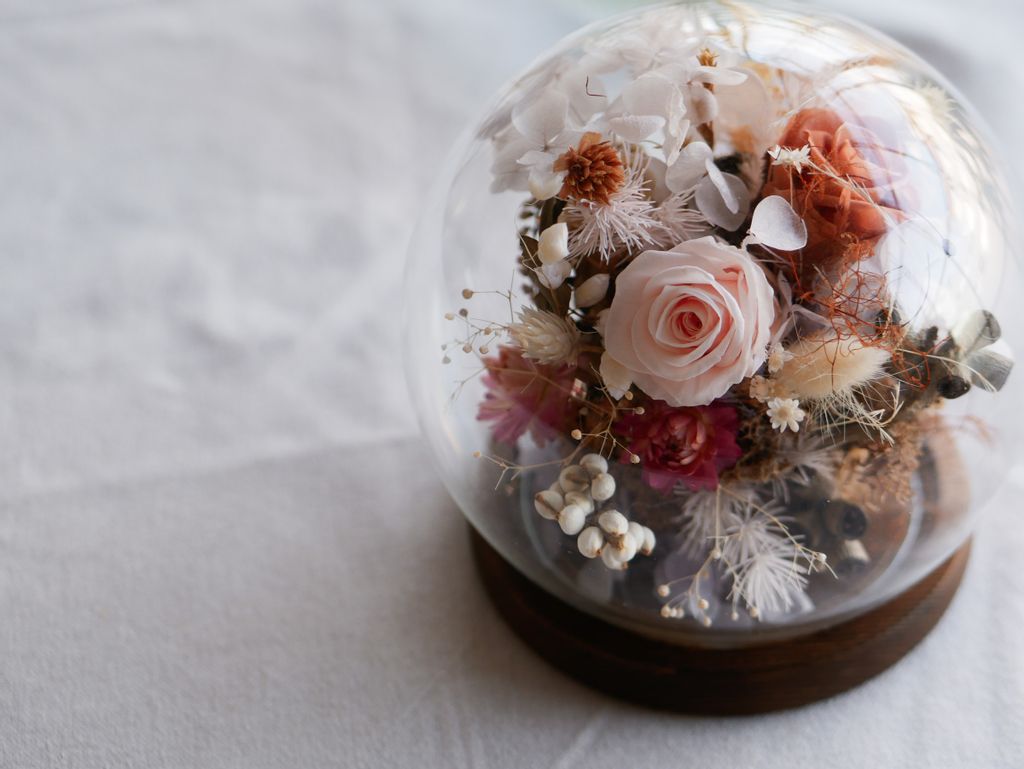 Estelle Flower Dome